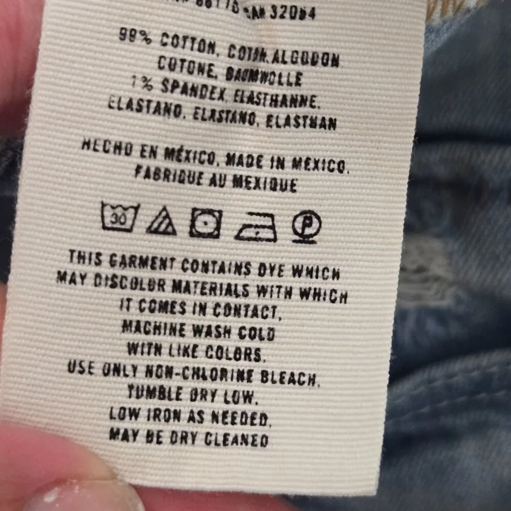 Pilcro And The Letterpress Size 29 Cotton Slim Boyfriend Jean Shorts FLAW - Picture 9 of 11